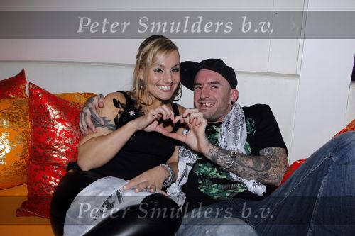 Amsterdam 6 november 2010
12 en een half jarig bestaan en presentatiie van het Buddha to Buddha boek in de supper club. Ben Saunders met vriendin
Peter Smulders bv