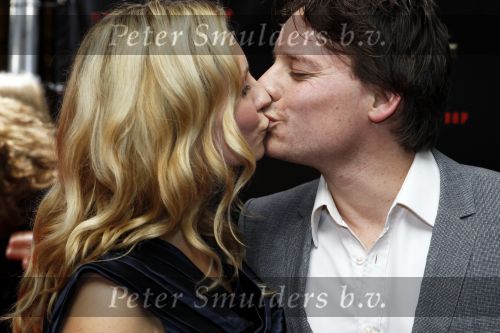 Amsterdam 3 november 2010
Premiere van de film Sint in de stopera van Amsterdam. Cas jansen met zijn vrouw Annelieke Bouwens
Peter Smulders bv
