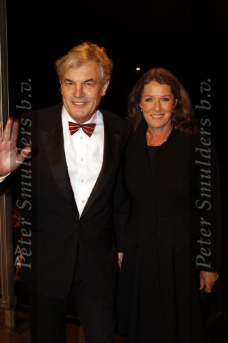 Leiden 30 oktober 2010
Premiere Soldaat van oranje op vliegbasis Valkenburg. Derek de Lint met vrouw
Peter Smulders bv