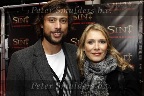 Amsterdam 3 november 2010
Premiere van de film Sint in de stopera van Amsterdam. Elle v Rijn met man Kaja Wolfers
Peter Smulders bv