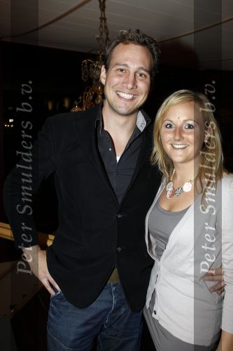 Hoorn 1 november 2010
Premiere Je Anne in de schouwburg van Hoorn. Eric Bouwman met vriendin
Peter Smulders bv