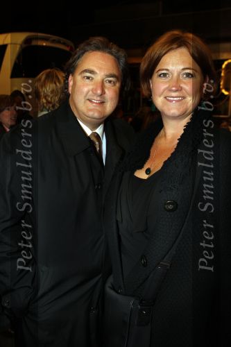 Rotterdam 27 oktober 2010
Premiere urinetown in het luxor. Erwin v Lambaart met vrouw
Peter Smulders bv