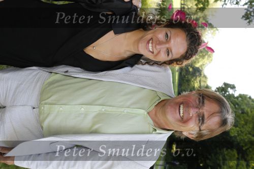 Breukelen 16 juni 2010
Haringparty op Neyenrode.
Evelien de Bruijn met Paul v d Lugt
Peter Smulders bv