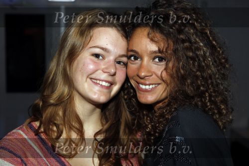 Amsterdam 31 oktober 2010
Feestje bij strand Zuid van de CLUB. fajah Lourens met zus
Peter Smulders bv