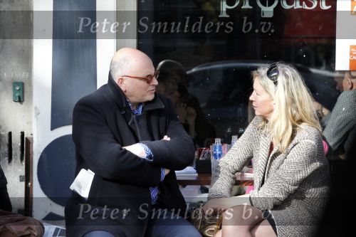 Amsterdam 25 oktober 2010
Felix Rottenberg op terras met .....
Peter Smulders bv