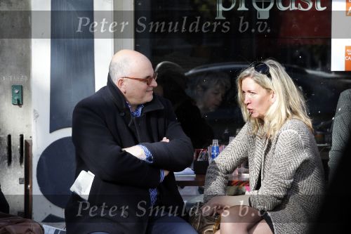 Amsterdam 25 oktober 2010
Felix Rottenberg op terras met .....
Peter Smulders bv