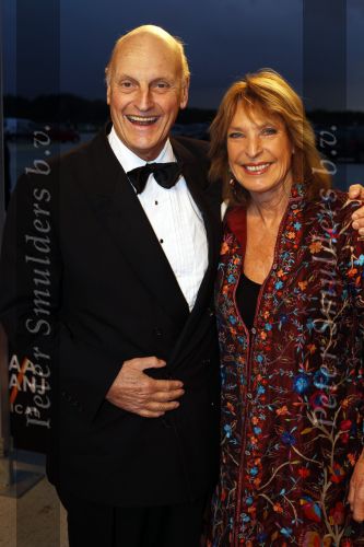 Leiden 30 oktober 2010
Premiere Soldaat van oranje op vliegbasis Valkenburg. Frans Affman met vrouw
Peter Smulders bv