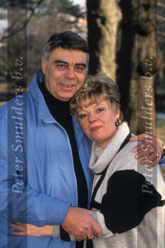 19 Februari 1994
Getty Kaspers (ex-zangeres van Eurovisie Songfestivalwinnaarsgroep Teach-In  in 1975 met het liedje Ding-a-Dong ) met haar gezin
Foto Peter Smulders BV