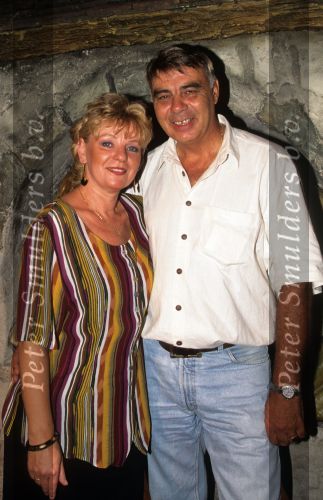 19 Augustus 1995
Getty Kaspers (ex-zangeres van Eurovisie Songfestivalwinnaarsgroep Teach-In  in 1975 met het liedje Ding-a-Dong ) met haar man
Foto Peter Smulders BV