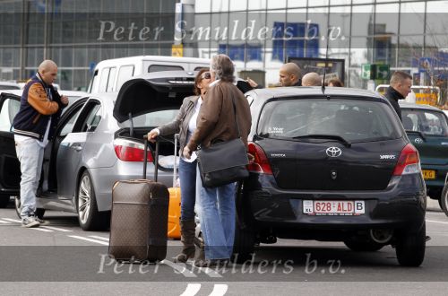Schiphol 25 september 2010
Bea Bennet brengt Hans Breukhoven naar Schiphol.
Peter Smulders bv