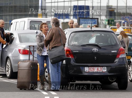 Schiphol 25 september 2010
Bea Bennet brengt Hans Breukhoven naar Schiphol.
Peter Smulders bv
