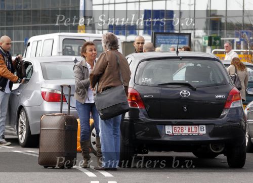 Schiphol 25 september 2010
Bea Bennet brengt Hans Breukhoven naar Schiphol.
Peter Smulders bv