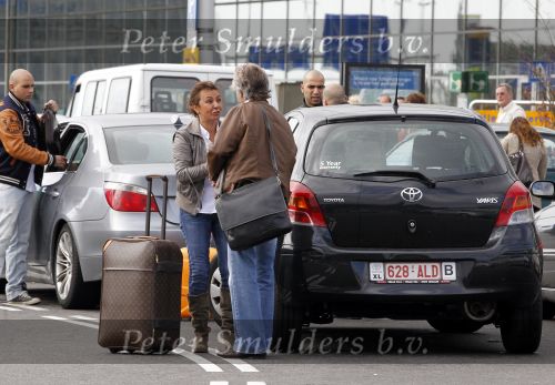 Schiphol 25 september 2010
Bea Bennet brengt Hans Breukhoven naar Schiphol.
Peter Smulders bv