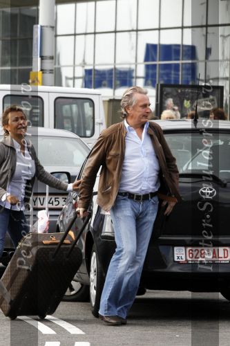 Schiphol 25 september 2010
Bea Bennet brengt Hans Breukhoven naar Schiphol.
Peter Smulders bv