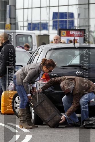 Schiphol 25 september 2010
Bea Bennet brengt Hans Breukhoven naar Schiphol.
Peter Smulders bv