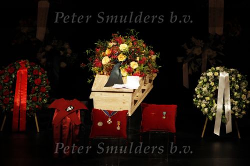 Amsterdam 6 november 2010
Herdenkingsdienst/begrafenis van Harry Mulisch in de stadsschouwburg van Amsterdam.
Peter Smulders bv