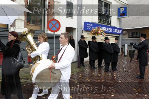 Amsterdam 6 november 2010
Herdenkingsdienst/begrafenis van Harry Mulisch in de stadsschouwburg van Amsterdam.
Peter Smulders bv
