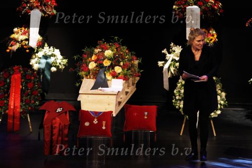 Amsterdam 6 november 2010
Herdenkingsdienst/begrafenis van Harry Mulisch in de stadsschouwburg van Amsterdam.
Peter Smulders bv
