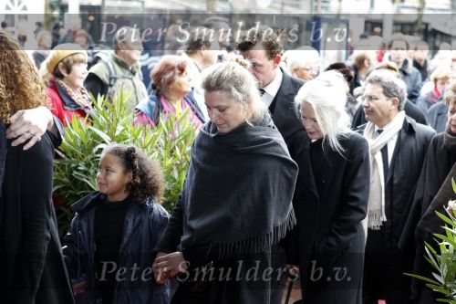 Amsterdam 6 november 2010
Herdenkingsdienst/begrafenis van Harry Mulisch in de stadsschouwburg van Amsterdam.
Peter Smulders bv