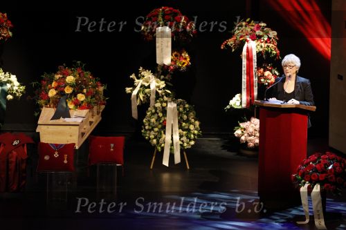 Amsterdam 6 november 2010
Herdenkingsdienst/begrafenis van Harry Mulisch in de stadsschouwburg van Amsterdam.
Peter Smulders bv