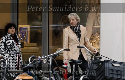 Amsterdam 26 oktober 2010
Henriette Tol met man en hond op de pc hooftstraat.
Peter Smulders bv