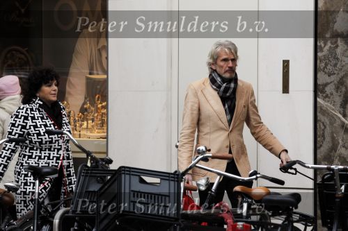 Amsterdam 26 oktober 2010
Henriette Tol met man en hond op de pc hooftstraat.
Peter Smulders bv