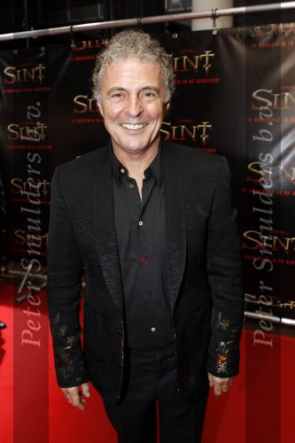Amsterdam 3 november 2010
Premiere van de film Sint in de stopera van Amsterdam. Huub Stapel met Dick Maas
Peter Smulders bv