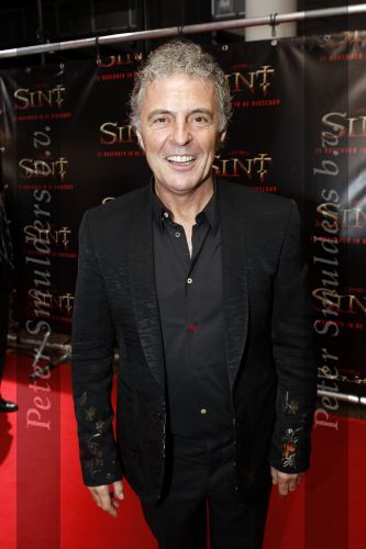 Amsterdam 3 november 2010
Premiere van de film Sint in de stopera van Amsterdam. Huub Stapel met Dick Maas
Peter Smulders bv