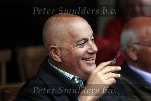 Amsterdam 1 november 2010
Presentatie van twee boeken van Jan Mulder bij cafe scheltema. Jan met Jack v Gelder
Peter Smulders bv