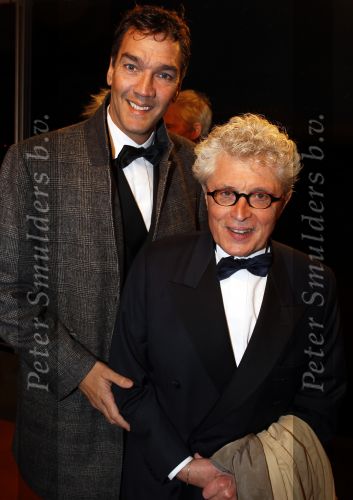 Leiden 30 oktober 2010
Premiere Soldaat van oranje op vliegbasis Valkenburg. Jacques d Ancona met partner Hans
Peter Smulders bv