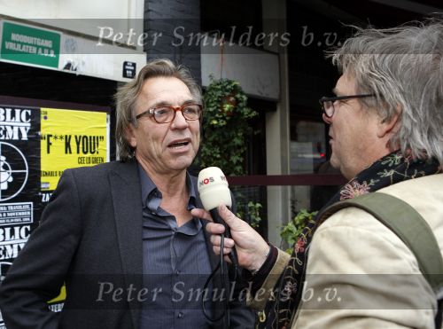 Amsterdam 1 november 2010
Presentatie van twee boeken van Jan Mulder bij cafe scheltema.
Peter Smulders bv