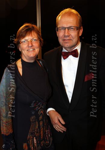 Leiden 30 oktober 2010
Premiere Soldaat van oranje op vliegbasis Valkenburg. Joop Atsma met vrouw
Peter Smulders bv