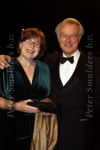 Leiden 30 oktober 2010
Premiere Soldaat van oranje op vliegbasis Valkenburg. Jozias v aartzen met vrouw
Peter Smulders bv