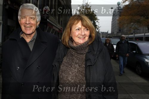 Amsterdam 1 november 2010
Presentatie van twee boeken van Jan Mulder bij cafe scheltema. Kees v Kooten met zijn vrouw
Peter Smulders bv