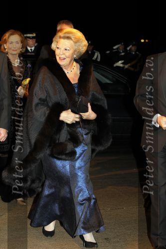 Leiden 30 oktober 2010
Premiere Soldaat van oranje op vliegbasis Valkenburg. Koningin Beatrix
Peter Smulders bv