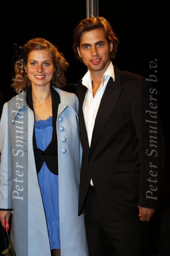 Leiden 30 oktober 2010
Premiere Soldaat van oranje op vliegbasis Valkenburg. Manuel Broekman met vriend
Peter Smulders bv