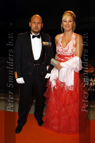 Leiden 30 oktober 2010
Premiere Soldaat van oranje op vliegbasis Valkenburg. Marco Kroon met zijn vrouw
Peter Smulders bv