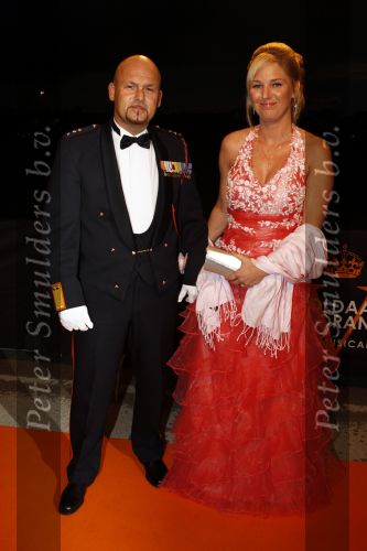 Leiden 30 oktober 2010
Premiere Soldaat van oranje op vliegbasis Valkenburg. Marco Kroon met zijn vrouw
Peter Smulders bv