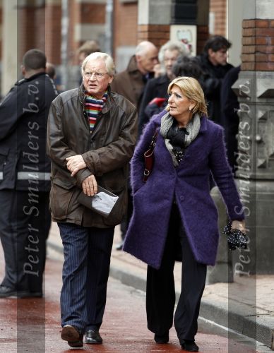 Amsterdam 6 november 2010
Herdenkingsdienst/begrafenis van Harry Mulisch in de stadsschouwburg van Amsterdam. Marga v Praag met man
Peter Smulders bv