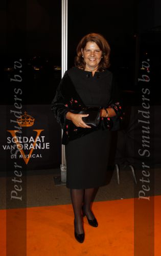Leiden 30 oktober 2010
Premiere Soldaat van oranje op vliegbasis Valkenburg. Marja v Bijsterveldt Vliegenthart met zoons
Peter Smulders bv
