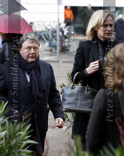 Amsterdam 6 november 2010
Herdenkingsdienst/begrafenis van Harry Mulisch in de stadsschouwburg van Amsterdam. 
Oger Lusink  met ex-partner Ceciel Lutke Veldhuis