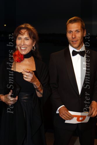 Leiden 30 oktober 2010
Premiere Soldaat van oranje op vliegbasis Valkenburg. Patricia Steur
Peter Smulders bv