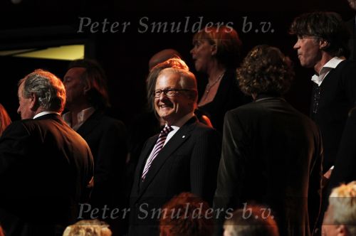 Amsterdam 2 november 2010
Rene Froger viert zijn 50e verjaardag met collega artiesten en vrienden in Carre.
Pieter v Vollenhoven met Prins Bernhard jr
Peter Smulders bv