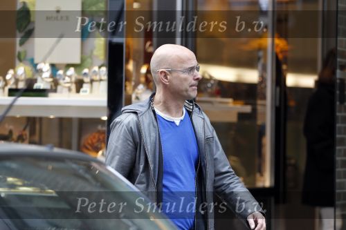 Amsterdam 29 oktober 2010
Rob Kamphues op straat.
Peter Smulders bv