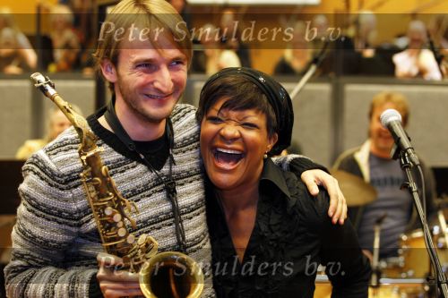 Hilversum 21 oktober 2010
Ruth Jacoth neemt een cd op samen met het metropole orkest onder leiding van Michael Abene. Albert Verlinde is de producent.
Peter Smulders bv