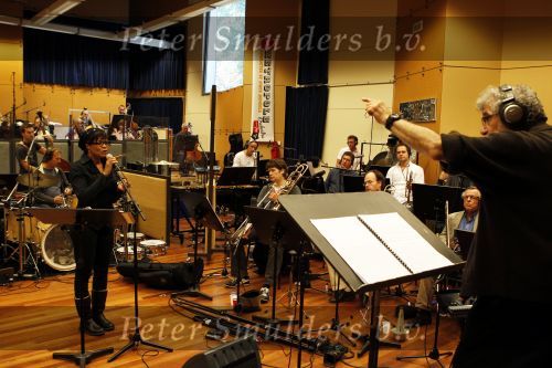 Hilversum 21 oktober 2010
Ruth Jacoth neemt een cd op samen met het metropole orkest onder leiding van Michael Abene. Albert Verlinde is de producent.
Peter Smulders bv
