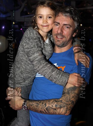 Amsterdam 31 oktober 2010
Feestje bij strand Zuid van de CLUB. Tatum Dagelet Toy Travis Daniel de Ridder Ruud de Wild en zijn vrouw Aafke zijn allemaal op het feest. Ruud met Tatoo
Peter Smulders bv