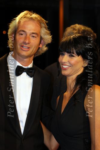 Leiden 30 oktober 2010
Premiere Soldaat van oranje op vliegbasis Valkenburg. Sandra Schuurhof met vriend
Peter Smulders bv