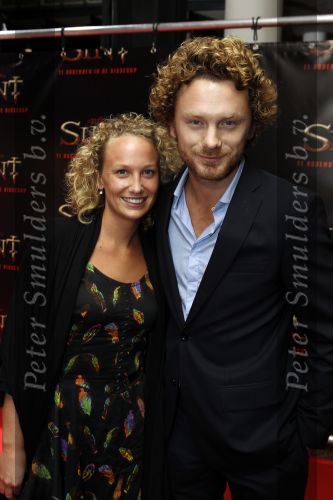 Amsterdam 3 november 2010
Premiere van de film Sint in de stopera van Amsterdam. Sjoerd Dragtsma met vriendin
Peter Smulders bv