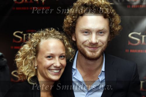 Amsterdam 3 november 2010
Premiere van de film Sint in de stopera van Amsterdam. Sjoerd Dragtsma met vriendin
Peter Smulders bv